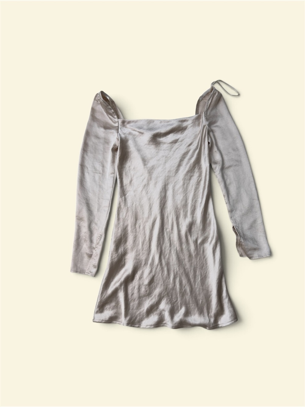 Princess Polly Women’sSatin Square-Neck Long Sleeve Chemise Dress in Pale Silver